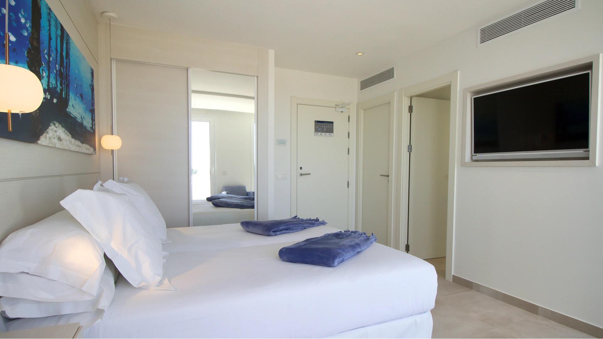 Iberostar Selection Santa Eulalia Adults-Only Ibiza Hotel Santa Eularia des Riu Exterior photo