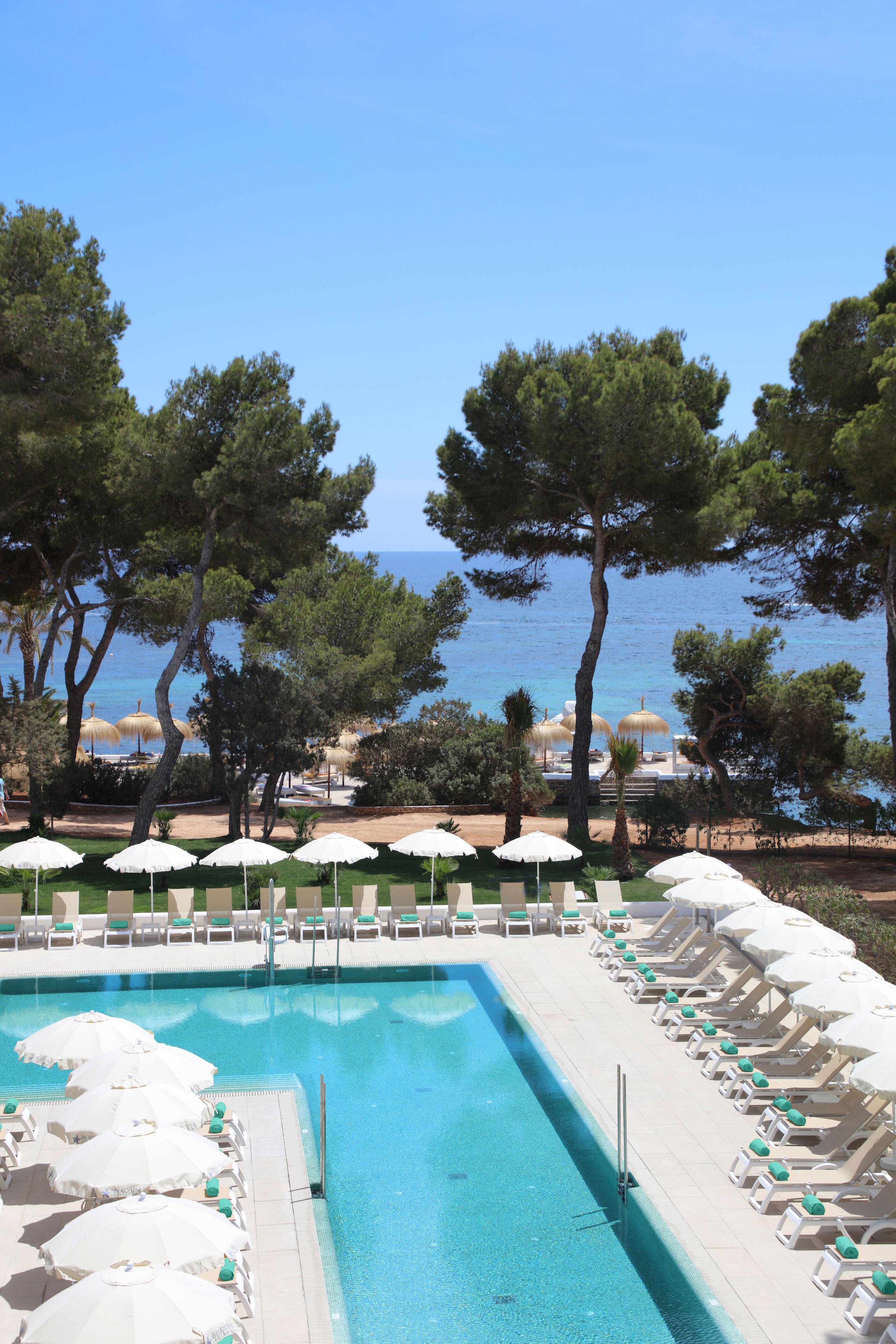 Iberostar Selection Santa Eulalia Adults-Only Ibiza Hotel Santa Eularia des Riu Exterior photo